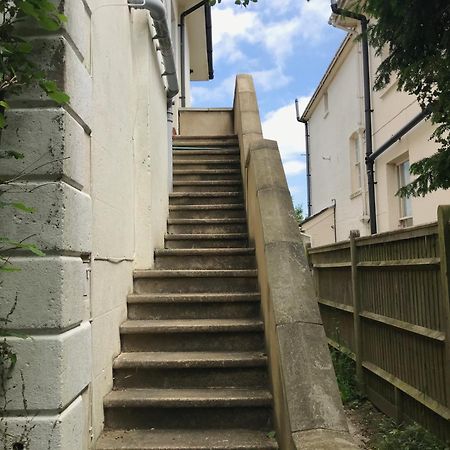 Tree Tops Apartment In Tunbridge Wells Ngoại thất bức ảnh