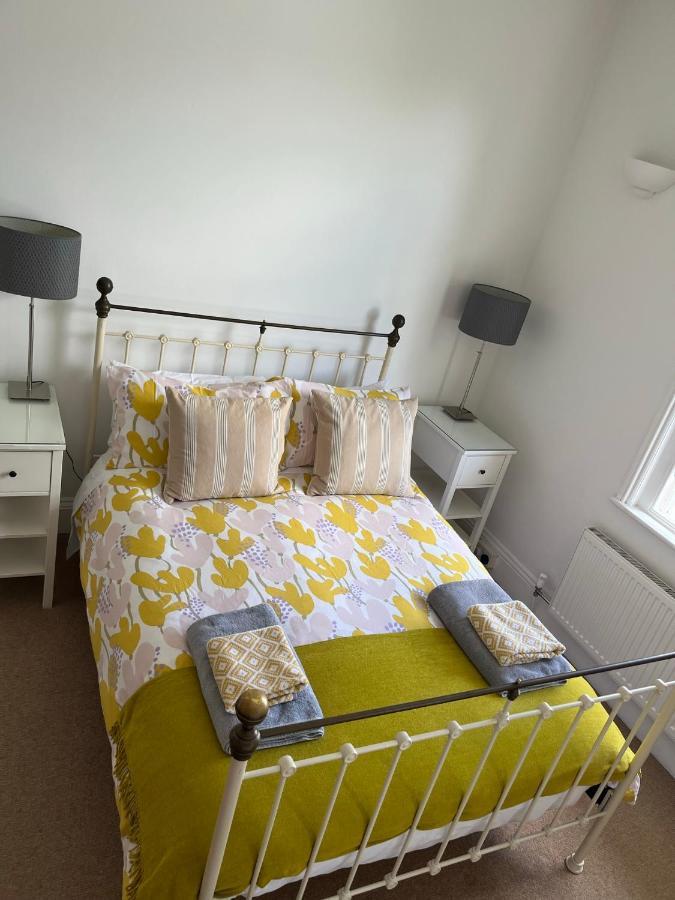 Tree Tops Apartment In Tunbridge Wells Ngoại thất bức ảnh