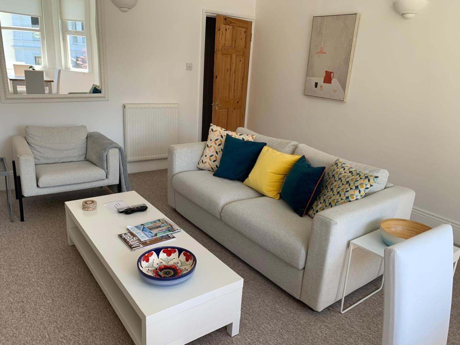 Tree Tops Apartment In Tunbridge Wells Ngoại thất bức ảnh