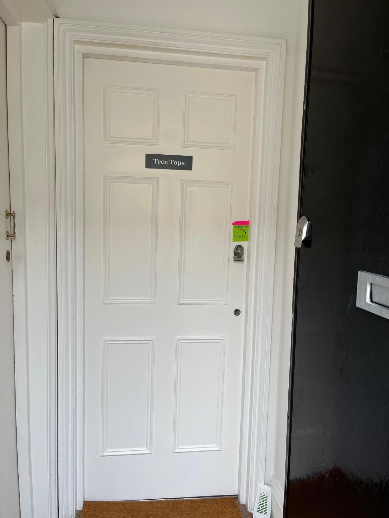 Tree Tops Apartment In Tunbridge Wells Ngoại thất bức ảnh